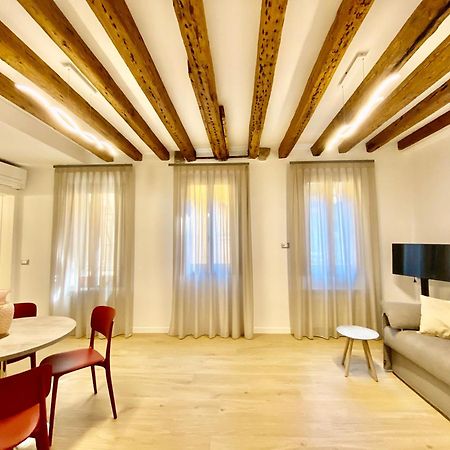 Suite House New Apartments Wi Fi Venice Island المظهر الخارجي الصورة
