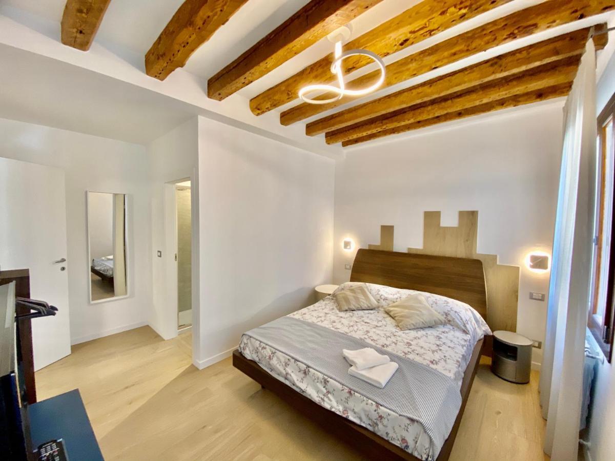 Suite House New Apartments Wi Fi Venice Island المظهر الخارجي الصورة