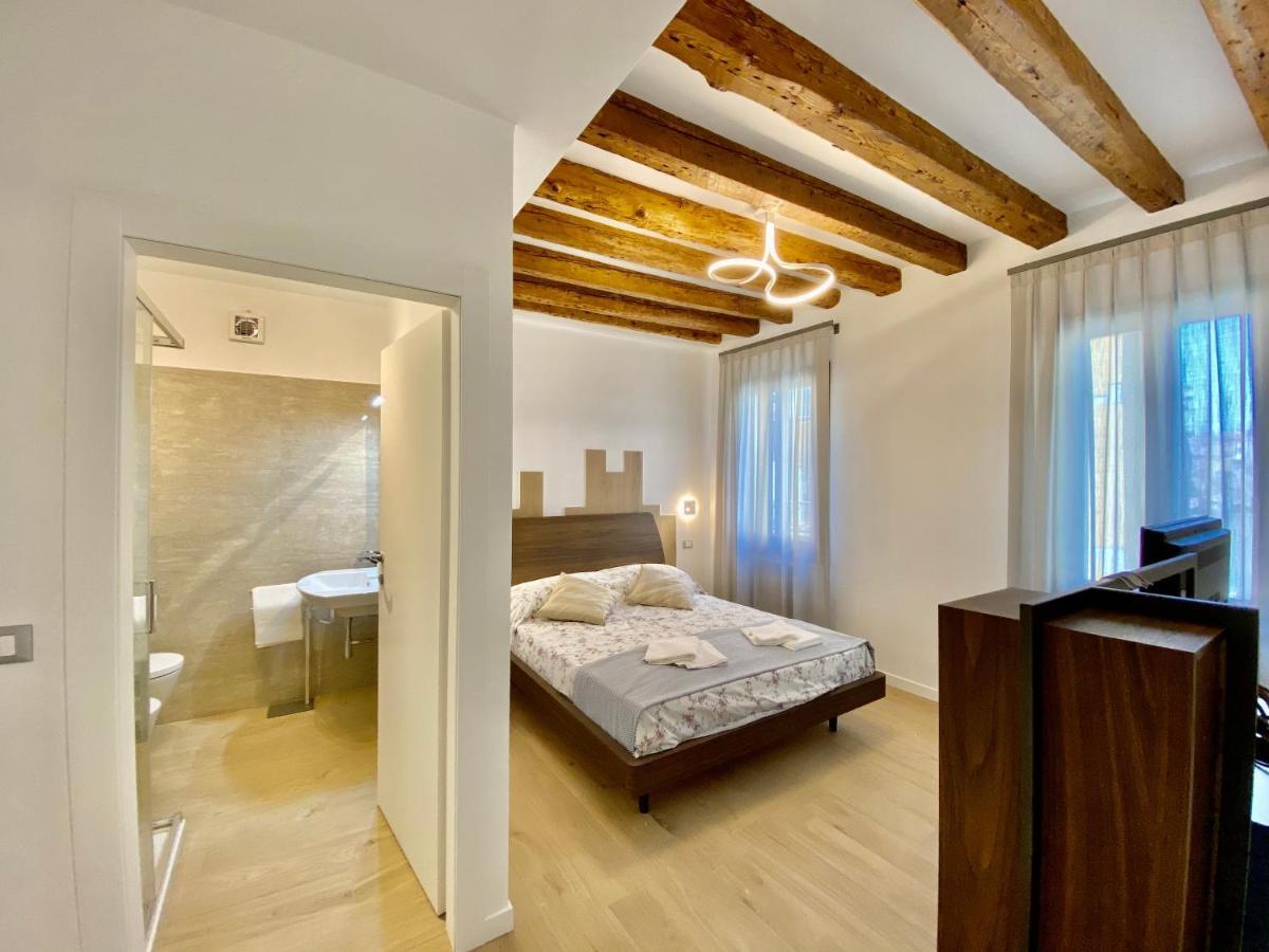 Suite House New Apartments Wi Fi Venice Island المظهر الخارجي الصورة