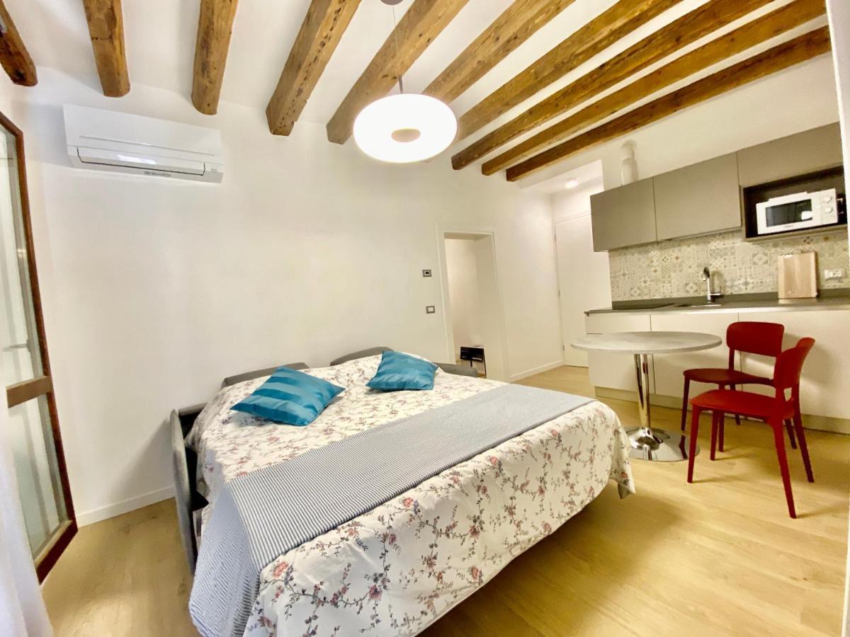 Suite House New Apartments Wi Fi Venice Island المظهر الخارجي الصورة