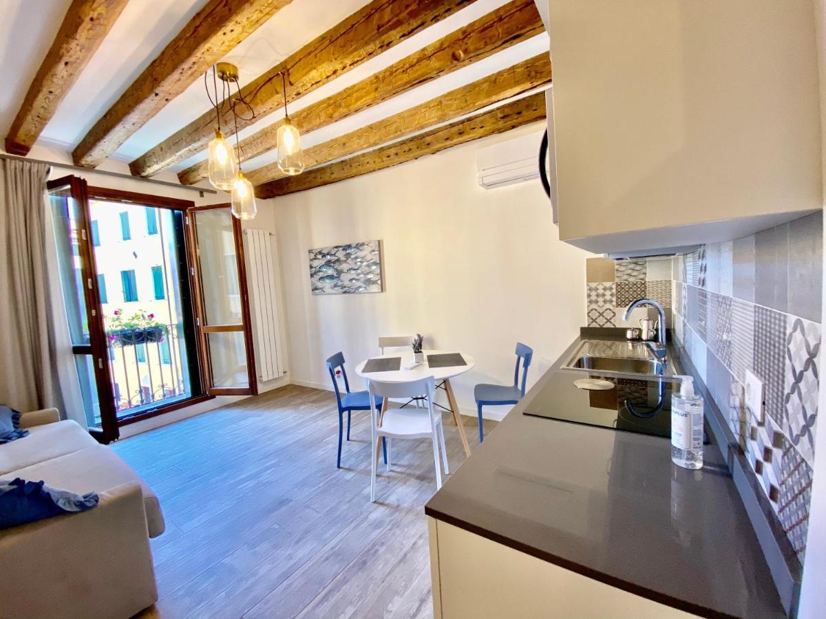 Suite House New Apartments Wi Fi Venice Island المظهر الخارجي الصورة