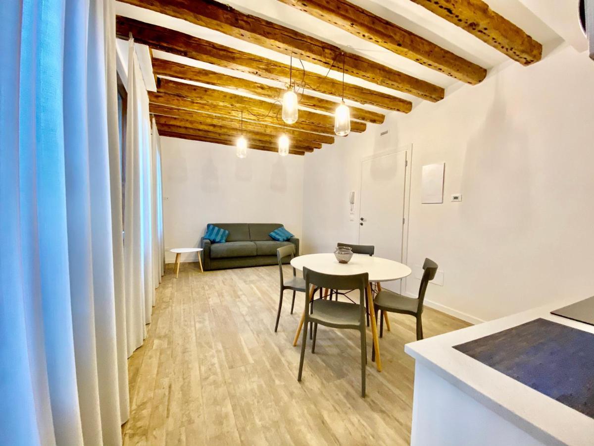 Suite House New Apartments Wi Fi Venice Island المظهر الخارجي الصورة
